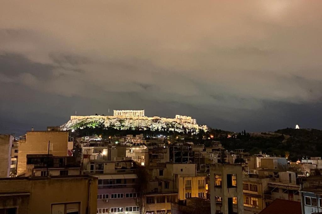 Downtown Athens Loft With Acropolis Terrace View Lägenhet Exteriör bild
